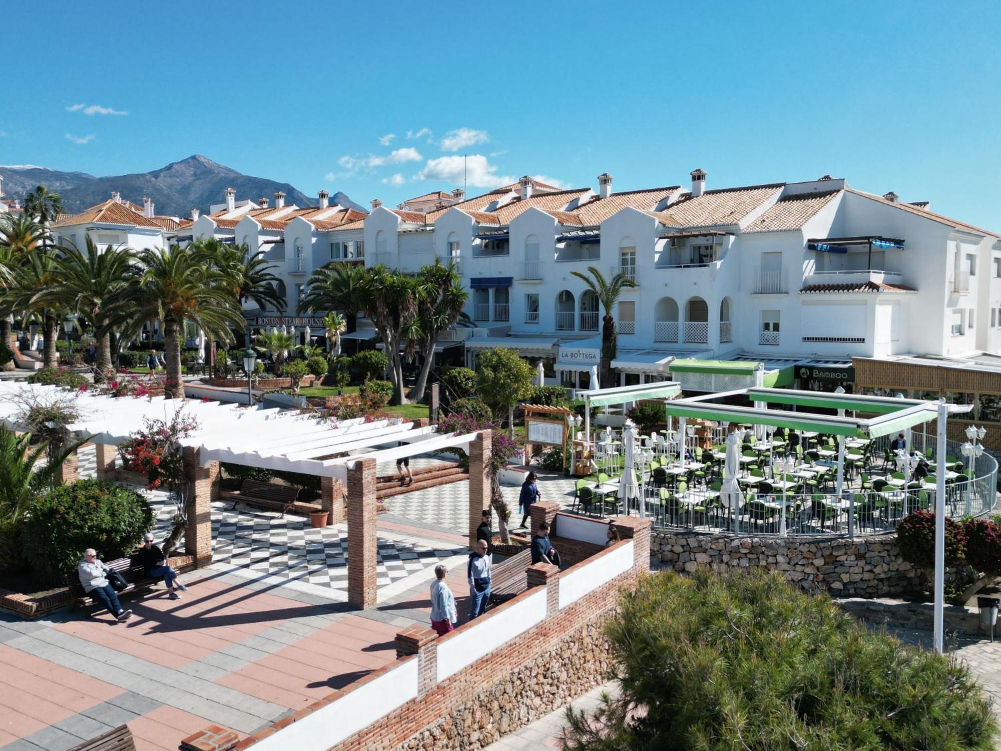 Edf. 4 Caminos Lägenhet Nerja Exteriör bild